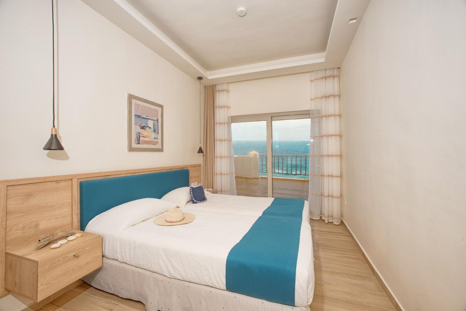 Cavos Bay Hotel & Studios Арменістіс Екстер'єр фото
